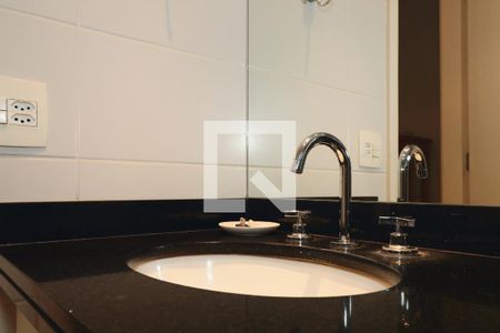 Apartamento à venda com 163m², 3 quartos e 3 vagas Apartamento à venda com 163m², 3 quartos e 3 vagasBanheiro da Suíte 2