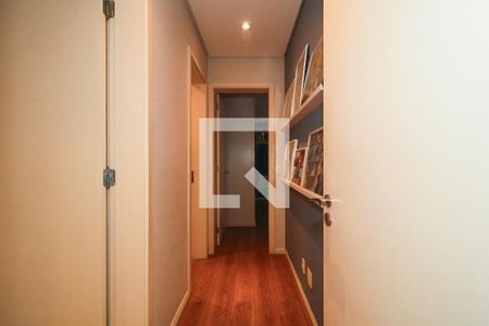 Apartamento à venda com 163m², 3 quartos e 3 vagas Apartamento à venda com 163m², 3 quartos e 3 vagasCorredor