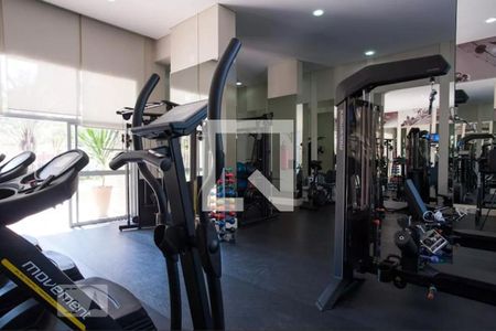 Apartamento à venda com 163m², 3 quartos e 3 vagas Apartamento à venda com 163m², 3 quartos e 3 vagasÁrea comum - Academia