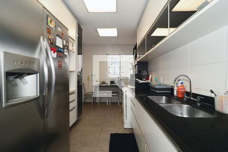 Apartamento à venda com 163m², 3 quartos e 3 vagas Apartamento à venda com 163m², 3 quartos e 3 vagasCozinha