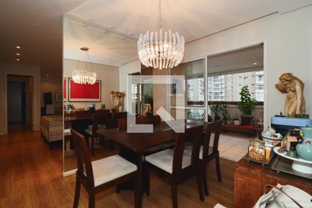 Apartamento à venda com 163m², 3 quartos e 3 vagas Apartamento à venda com 163m², 3 quartos e 3 vagasSala de Jantar