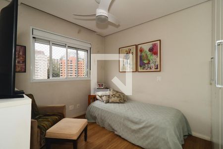 Apartamento à venda com 163m², 3 quartos e 3 vagas Apartamento à venda com 163m², 3 quartos e 3 vagasSuíte 2