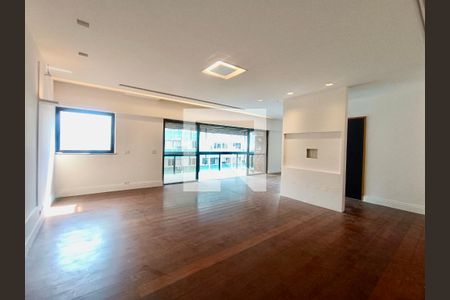 Sala de apartamento à venda com 5 quartos, 230m² em Leblon, Rio de Janeiro