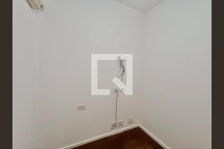 Apartamento à venda com 230m², 5 quartos e 3 vagasQuarto 2