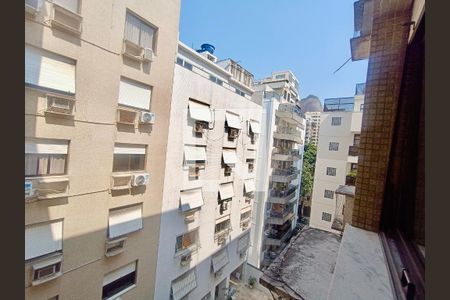 Apartamento à venda com 230m², 5 quartos e 3 vagasQuarto 3 vista
