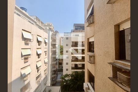 Apartamento à venda com 230m², 5 quartos e 3 vagasSuíte master vista