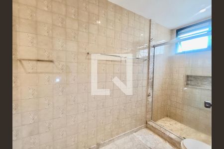 Apartamento à venda com 230m², 5 quartos e 3 vagasSuíte master banheiro