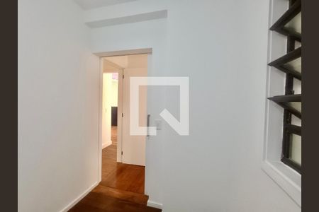 Apartamento à venda com 230m², 5 quartos e 3 vagasQuarto 2