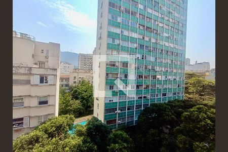 Varanda vista de apartamento à venda com 5 quartos, 230m² em Leblon, Rio de Janeiro
