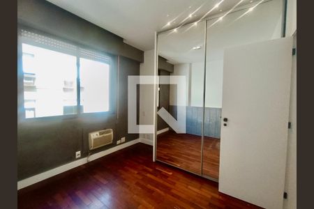 Apartamento à venda com 230m², 5 quartos e 3 vagasQuarto 3