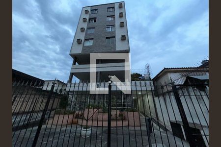 Apartamento para alugar com 55m², 2 quartos e 1 vagaFachada