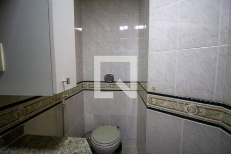 Apartamento à venda com 350m², 4 quartos e 2 vagasBanheiro da Suíte 3