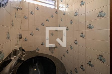 Casa à venda com 470m², 3 quartos e 4 vagasLavabo