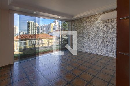 Casa à venda com 470m², 3 quartos e 4 vagasSala