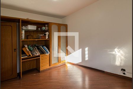 Casa à venda com 470m², 3 quartos e 4 vagasQuarto