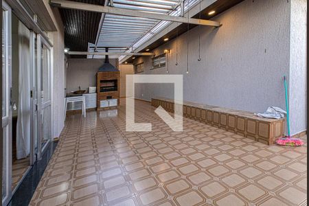 Casa à venda com 470m², 3 quartos e 4 vagasSalão de Festas