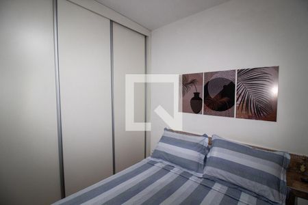 Quarto 2 de casa para alugar com 2 quartos, 105m² em Jardim Trussardi, São Paulo