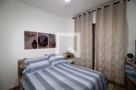 Quarto 2 de casa para alugar com 2 quartos, 105m² em Jardim Trussardi, São Paulo