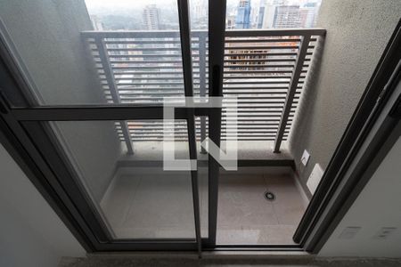 Apartamento à venda com 79m², 3 quartos e 1 vaga Apartamento à venda com 79m², 3 quartos e 1 vagaQuarto 2 varanda