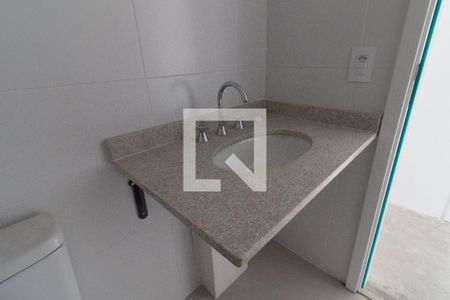 Apartamento à venda com 79m², 3 quartos e 1 vaga Apartamento à venda com 79m², 3 quartos e 1 vagaBanheiro