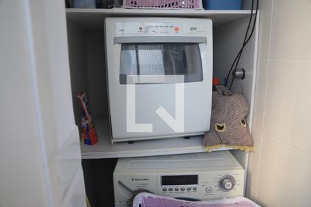 Apartamento à venda com 110m², 3 quartos e 1 vagaÁrea de Serviço