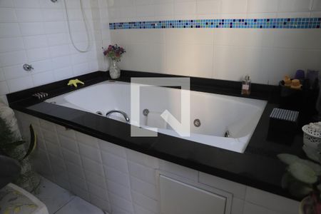 Apartamento à venda com 110m², 3 quartos e 1 vagaSpa