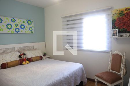 Apartamento à venda com 110m², 3 quartos e 1 vagaQuarto 2