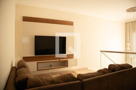 Casa de condomínio para alugar com 210m², 3 quartos e 4 vagas Casa de condomínio para alugar com 210m², 3 quartos e 4 vagasSala de TV