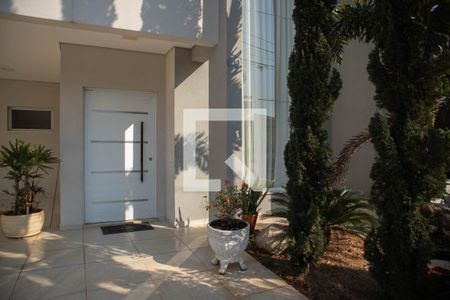 Casa de condomínio para alugar com 210m², 3 quartos e 4 vagas Casa de condomínio para alugar com 210m², 3 quartos e 4 vagasFachada Casa