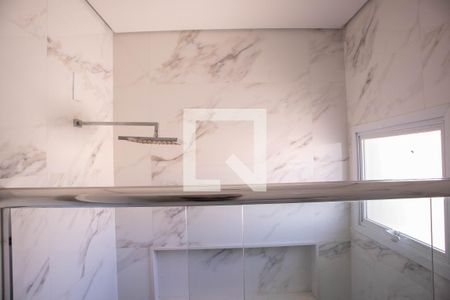 Casa de condomínio para alugar com 210m², 3 quartos e 4 vagas Casa de condomínio para alugar com 210m², 3 quartos e 4 vagasSuíte Banheiro