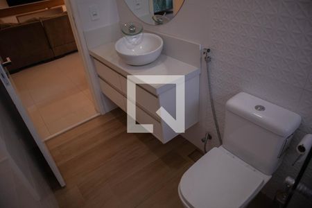 Casa de condomínio para alugar com 210m², 3 quartos e 4 vagas Casa de condomínio para alugar com 210m², 3 quartos e 4 vagasBanheiro