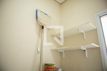 Casa de condomínio para alugar com 210m², 3 quartos e 4 vagas Casa de condomínio para alugar com 210m², 3 quartos e 4 vagasDepósito