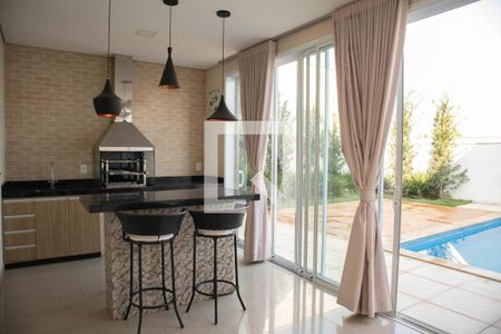 Casa de condomínio para alugar com 210m², 3 quartos e 4 vagas Casa de condomínio para alugar com 210m², 3 quartos e 4 vagasÁrea de Lazer