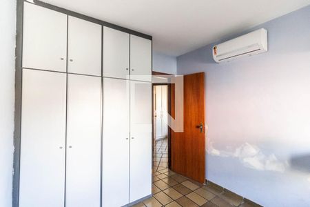 Apartamento à venda com 118m², 3 quartos e 3 vagasQuarto 3