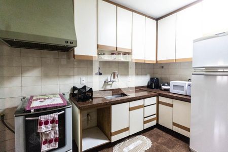 Apartamento à venda com 118m², 3 quartos e 3 vagasCozinha