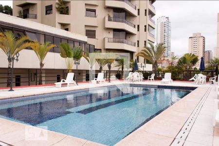 Apartamento à venda com 118m², 3 quartos e 3 vagasPiscina