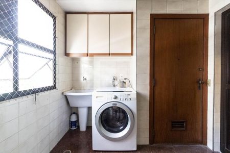 Apartamento à venda com 118m², 3 quartos e 3 vagasÁrea de serviço