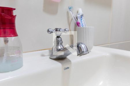 Casa à venda com 250m², 3 quartos e 2 vagasBanheiro - torneira