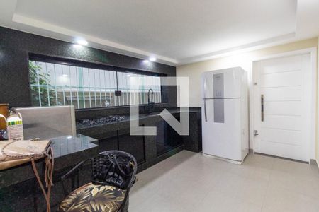 Casa à venda com 250m², 3 quartos e 2 vagasCozinha