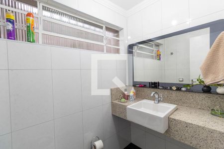 Casa à venda com 250m², 3 quartos e 2 vagasLavabo