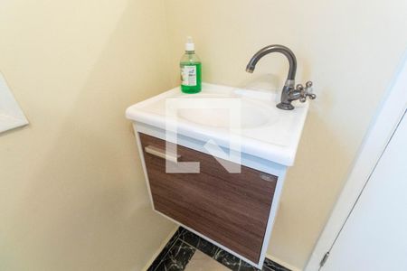 Casa à venda com 250m², 3 quartos e 2 vagasEdícula