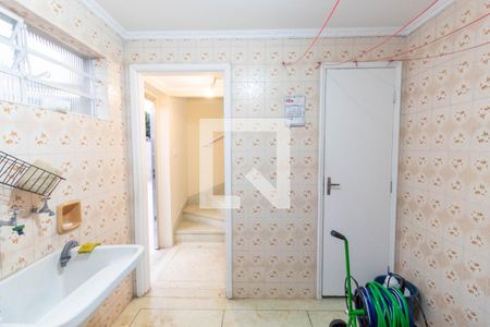 Casa à venda com 250m², 3 quartos e 2 vagasLavanderia