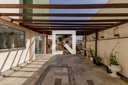 Apartamento à venda com 76m², 2 quartos e 1 vagaÁrea Comum