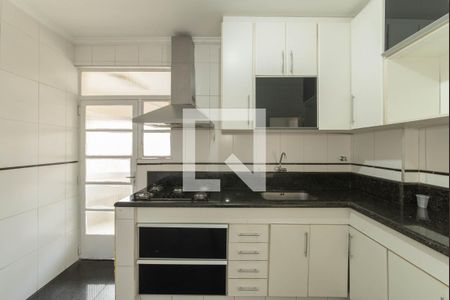 Apartamento para alugar com 76m², 2 quartos e 1 vaga Apartamento para alugar com 76m², 2 quartos e 1 vagaCozinha