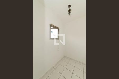 Apartamento para alugar com 76m², 2 quartos e 1 vaga Apartamento para alugar com 76m², 2 quartos e 1 vagaÁrea de Serviço