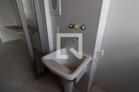Apartamento à venda com 79m², 3 quartos e 1 vagaÁrea de Serviço