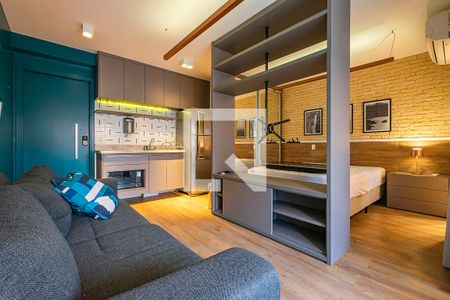 Studio para alugar com 34m², 1 quarto e 1 vaga Studio para alugar com 34m², 1 quarto e 1 vagaStudio