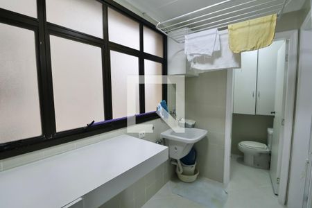 Apartamento para alugar com 158m², 4 quartos e 2 vagas Apartamento para alugar com 158m², 4 quartos e 2 vagasÁrea de Serviço