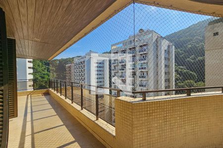 Apartamento para alugar com 4 quartos, 158m² em Barra Funda, Guarujá