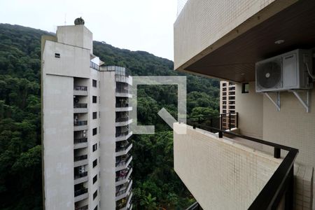 Apartamento para alugar com 158m², 4 quartos e 2 vagas Apartamento para alugar com 158m², 4 quartos e 2 vagasVista